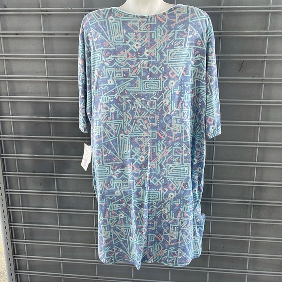 LulaRoe Abstract Printed Irma Top-#0918 - Picture 4 of 13